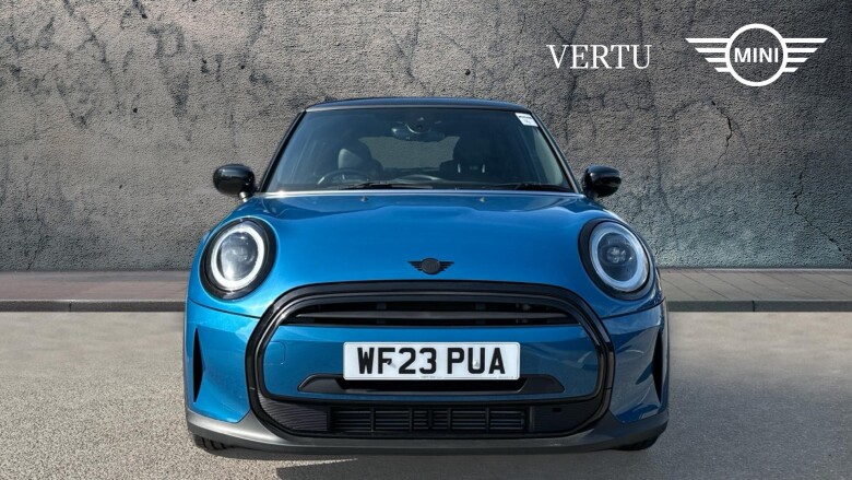 MINI Hatchback 1.5 Cooper Exclusive 3dr Auto Petrol Hatchback